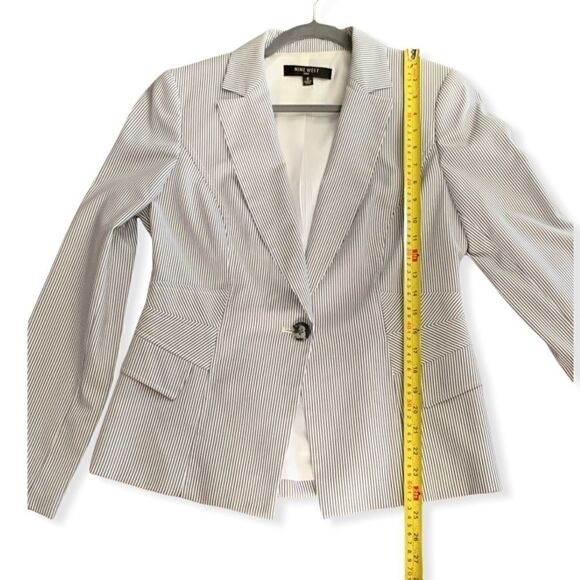 𝅺nine West Pin Striped Blazer - Picture 10 of 10